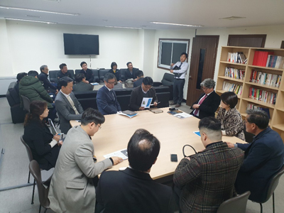 지난 27일 창원상공회의소 경남지식재산센터가 전문과 그룹과 지식재산지원 효율화를 위한 간담회를 가졌다.