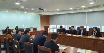 경남통합교육추진단은 지난 27일 도청 신관 3층 회의실에서 6차 실무협의회를 가졌다