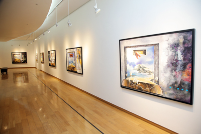 BNK경남은행갤러리 열 번째 대관전시인 `강영화 개인전`에서 화폭 속의 자연 세계를 만날 수 있다.