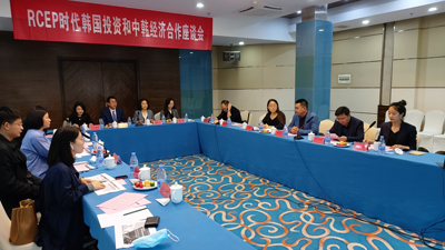 광양만권경제자유구역청은 지난 27일 중화권 기업을 대상으로 한 온ㆍ오프라인 투자설명회를 중국 항저우 화베이 호텔에서 성공적으로 개최했다.