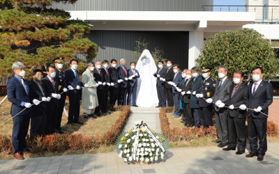 함안군이 16일 독립유공 이태준 선생의 헌신을 기리고 호국보훈문화 확산을 위해 이태준 기념관을 건립하고 기념식을 개최했다.