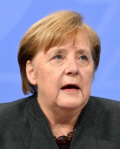 지난해 퇴임한 독일 메르켈 총리. 그는 16년 재임기간 동안 일관된 난민포용책을 펼쳤다.