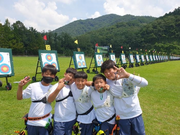 ﻿창녕초 제33회 전국 남·여 초등학교 양궁대회 남자초등부 단체전 금메달 획득  2