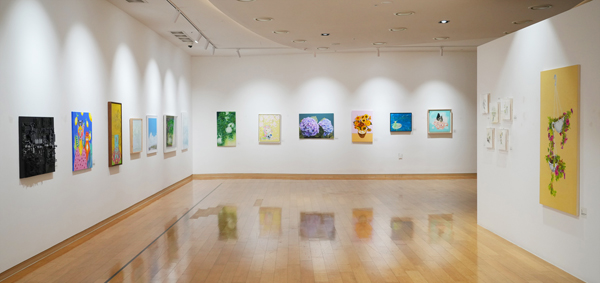 ﻿BNK경남은행이 다음 달 7일까지 BNK경남은행갤러리 열한 번째 대관전시 `진해청년미술작가회 정기전`을 개최한다.