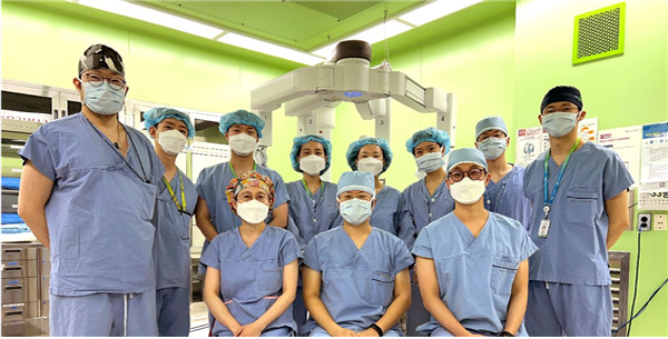 ﻿양산부산대병원이 경남 최초 외과 로봇수술 500례를 달성했다.
