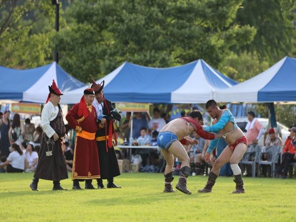 ﻿지난 2022년 7월 부산 홍법사에서 열린 '부산 몽골 전통 나담 축제'.